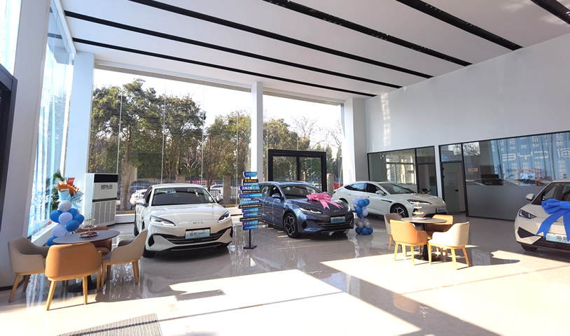 大厅.jpg 大厅.jpg